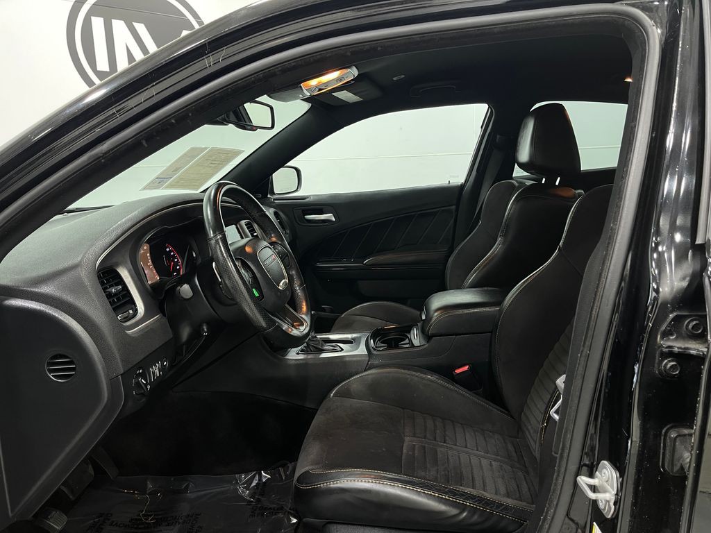 2018 Dodge Charger Image 12