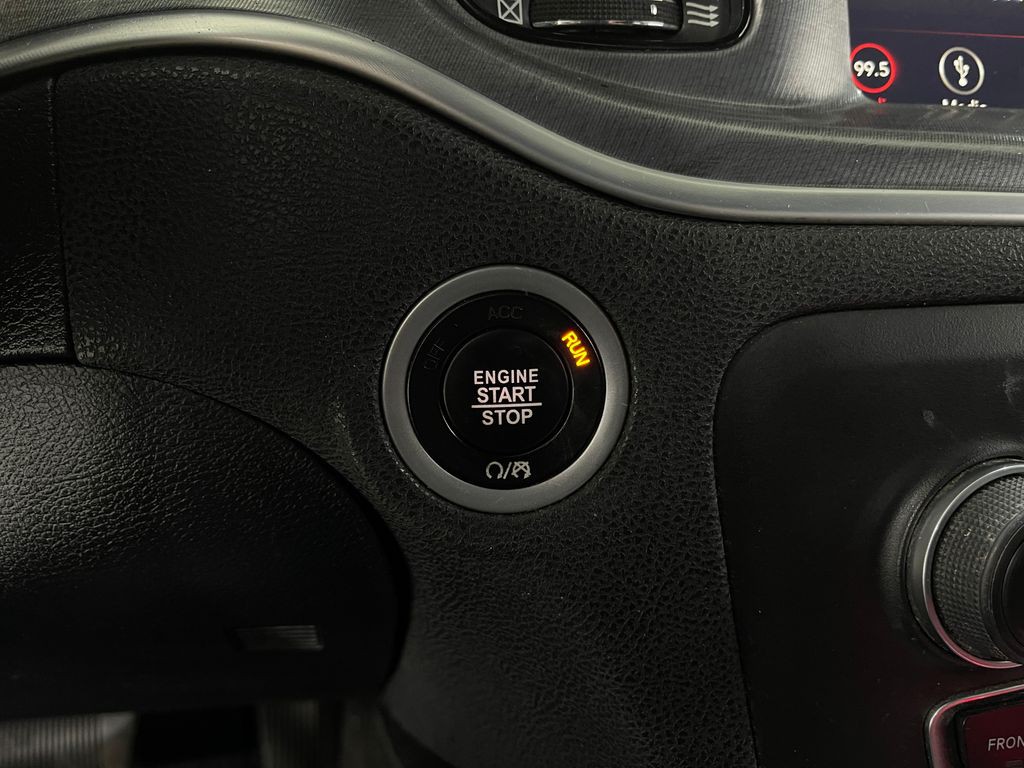 2018 Dodge Charger Image 20