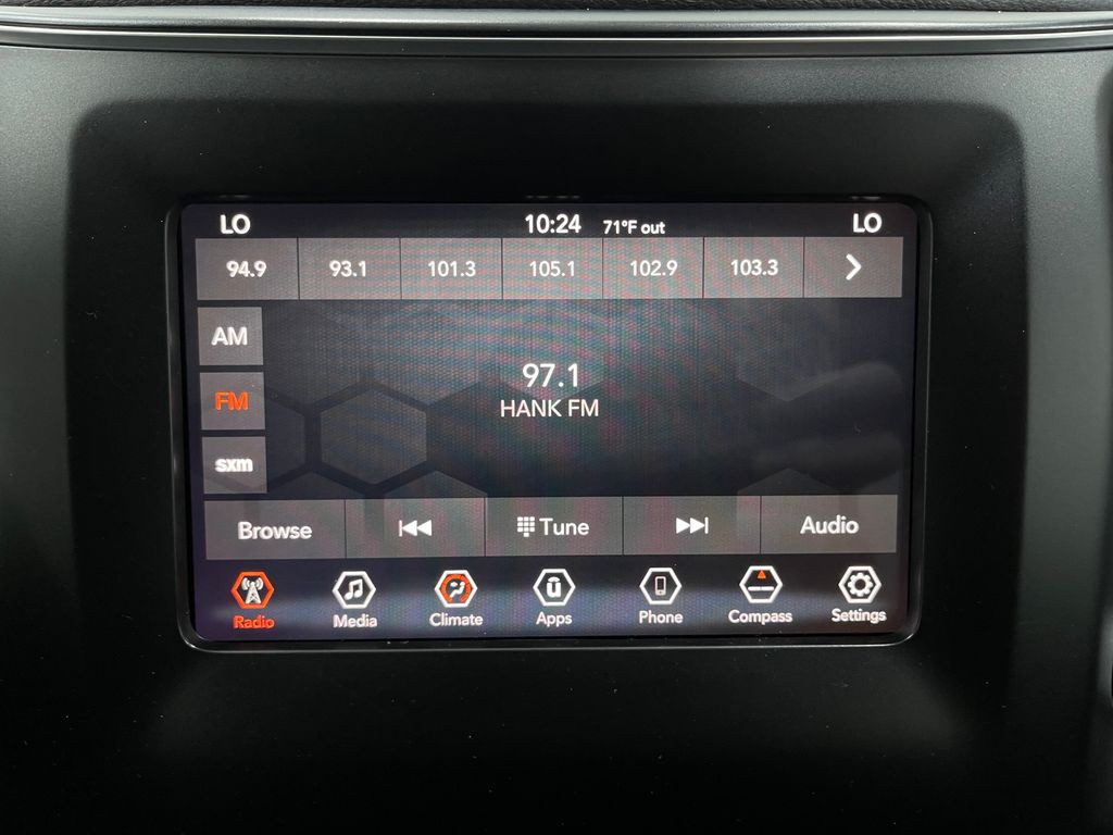 2019 Jeep Cherokee Image 23