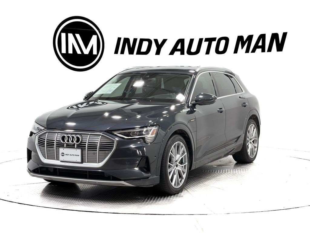 2019 Audi e-tron Image 8