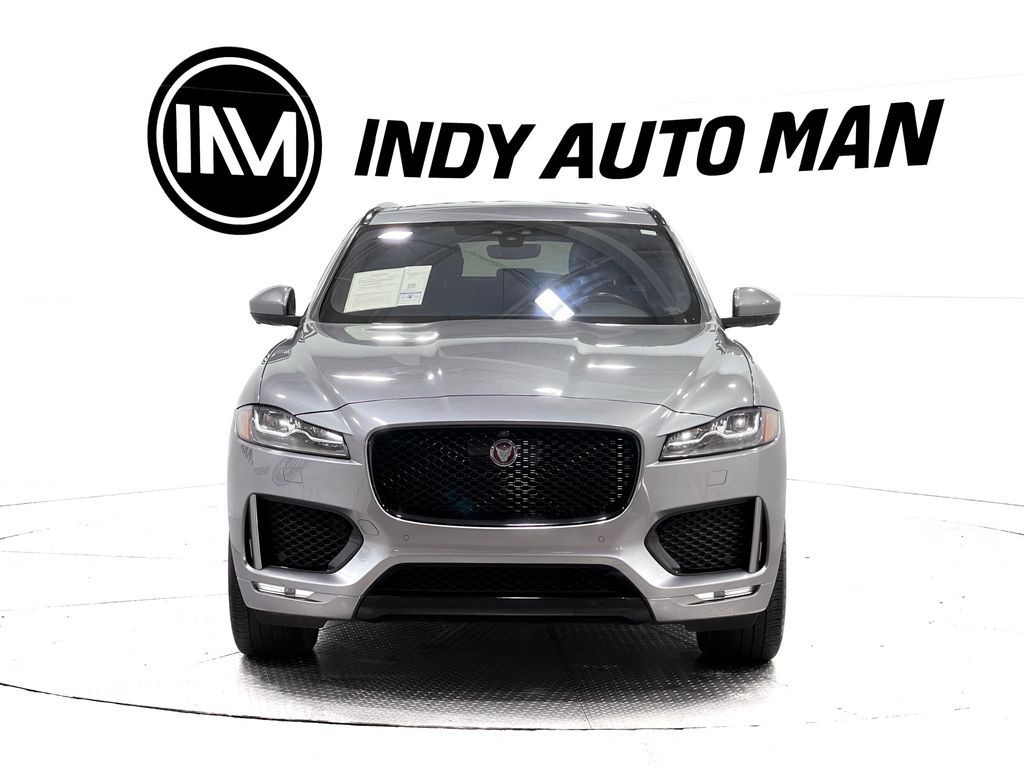 2020 Jaguar F-PACE Image 9