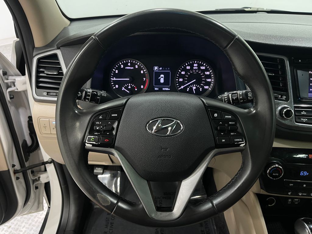 2017 Hyundai Tucson Image 21