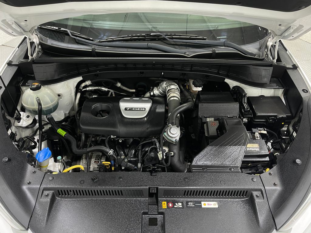 2017 Hyundai Tucson Image 25