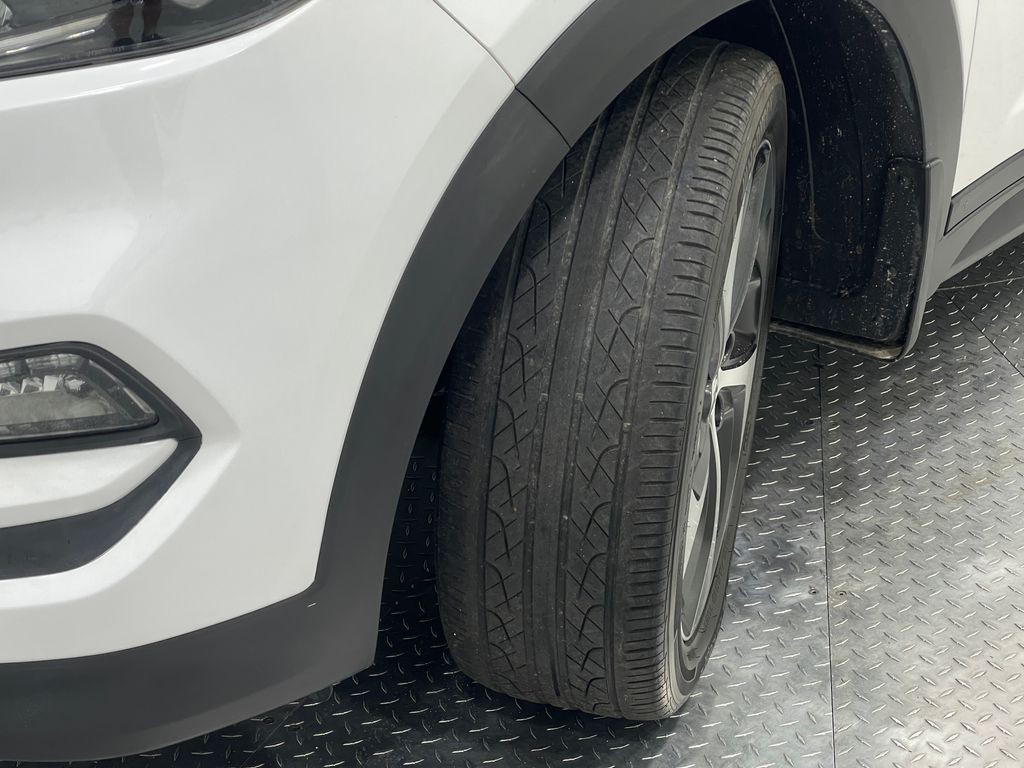 2017 Hyundai Tucson Image 35