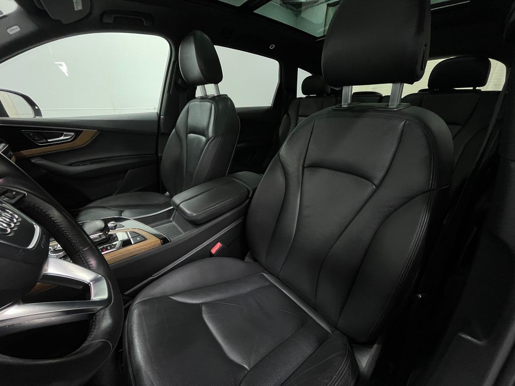 2017 Audi Q7 Image 15