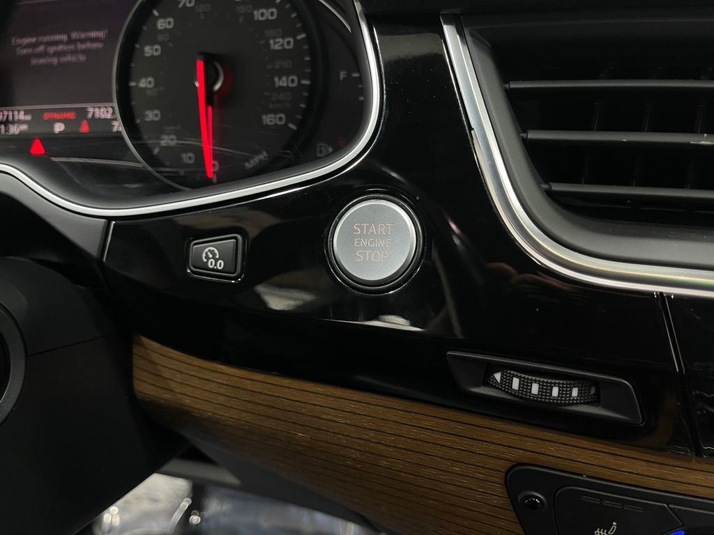 2017 Audi Q7 Image 22