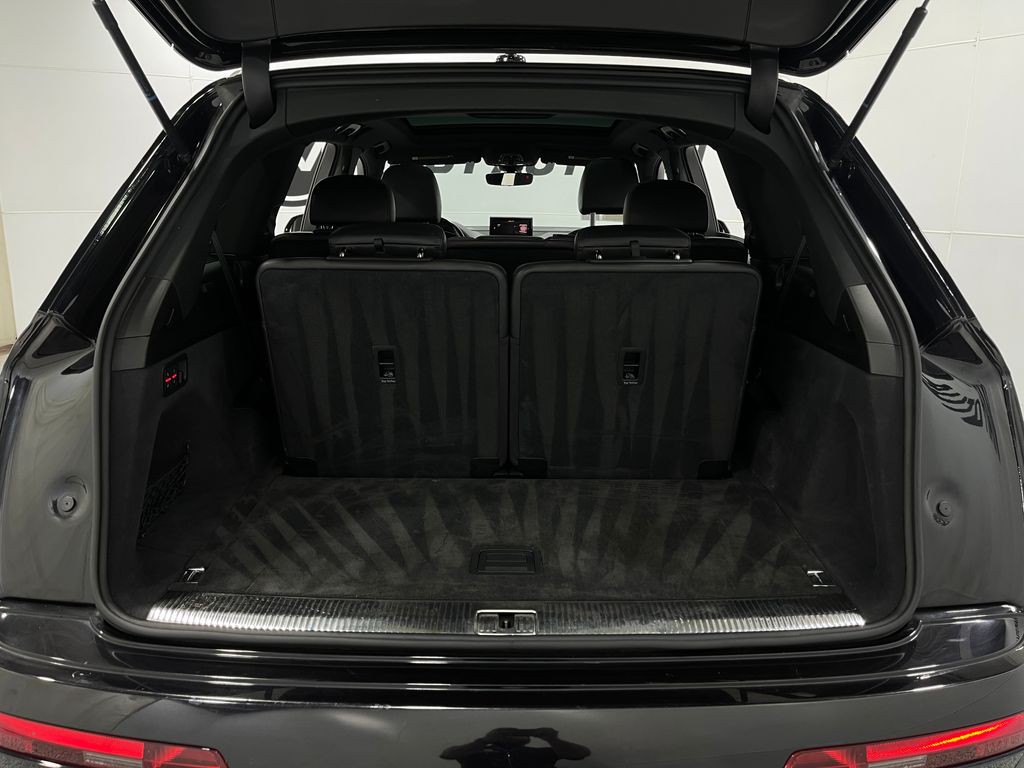 2017 Audi Q7 Image 27