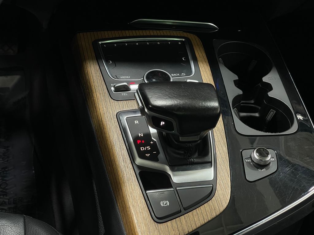 2017 Audi Q7 Image 30