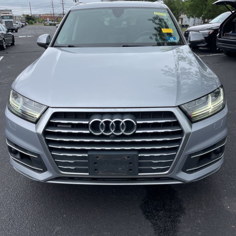 2018 Audi Q7 Image 2