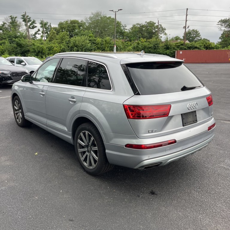 2018 Audi Q7 Image 7