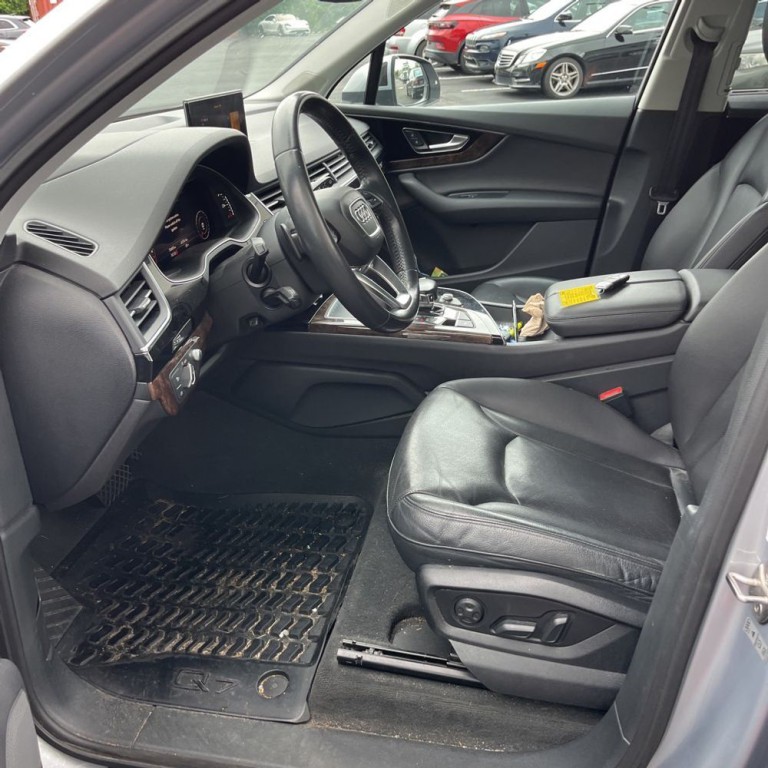 2018 Audi Q7 Image 8