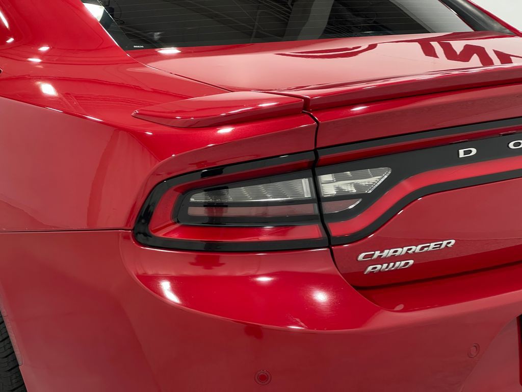 2017 Dodge Charger Image 35