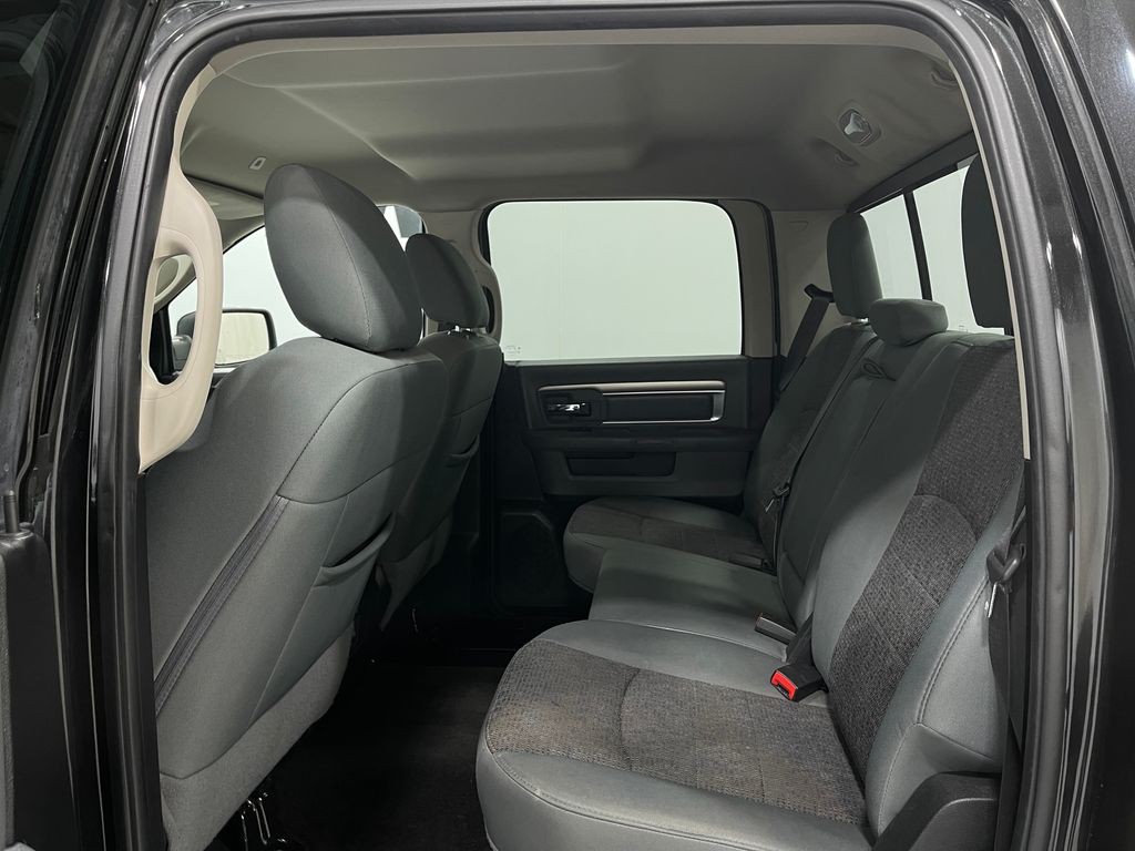 2017 RAM 1500 Image 29