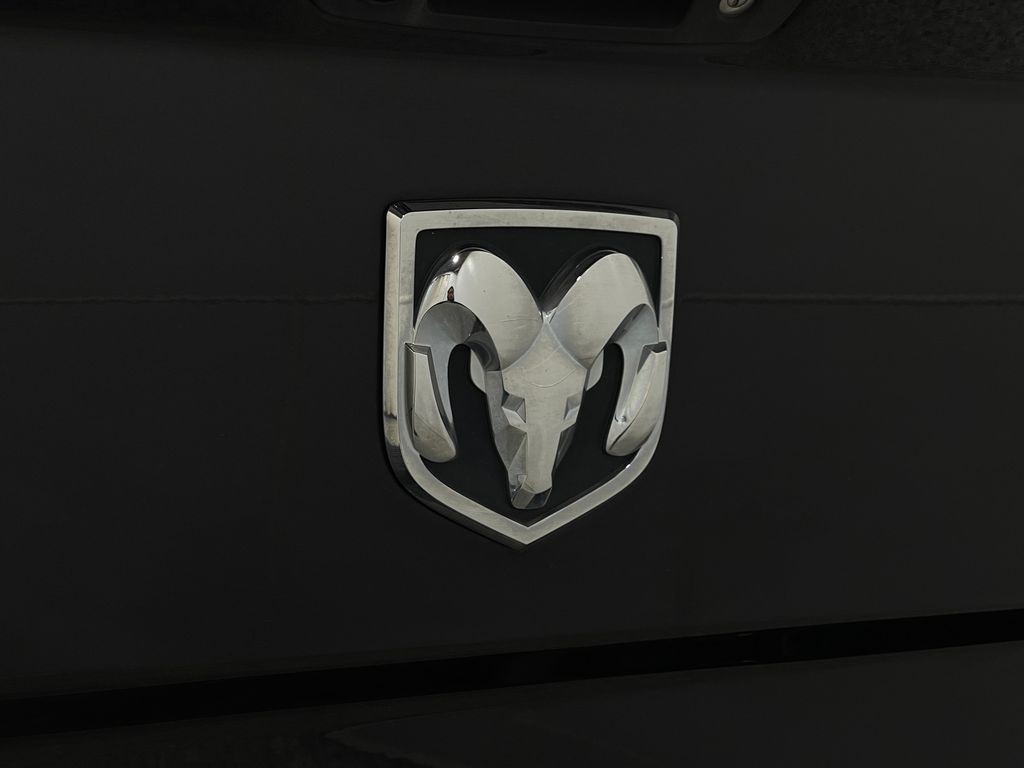 2017 RAM 1500 Image 37