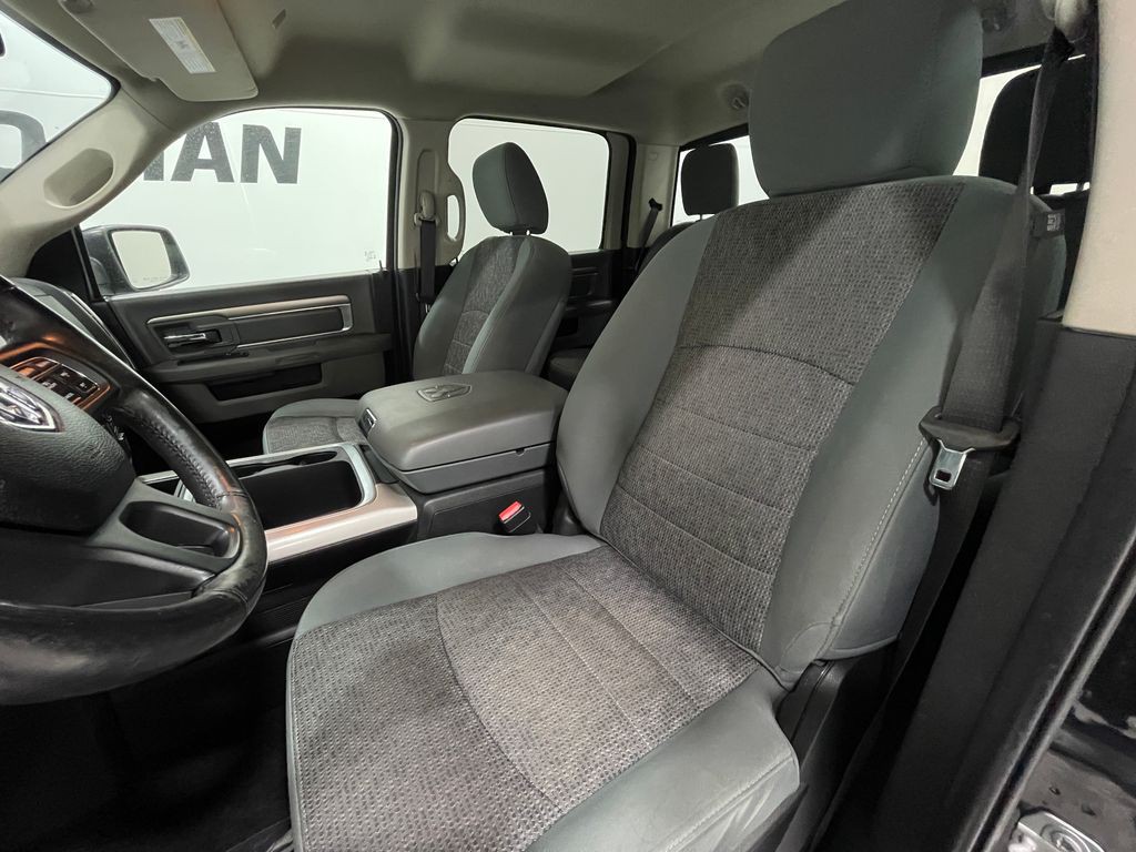 2017 RAM 1500 Image 13