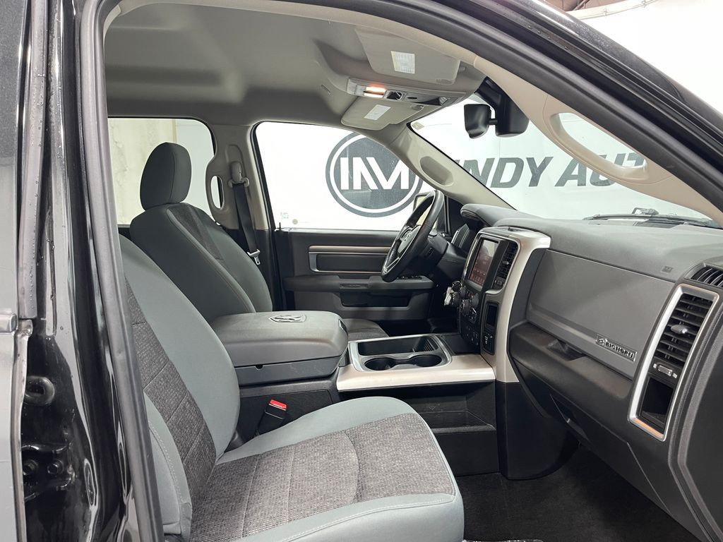 2017 RAM 1500 Image 30