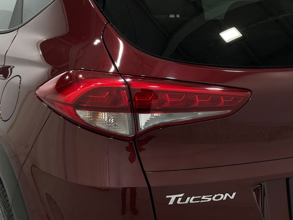 2017 Hyundai Tucson Image 35