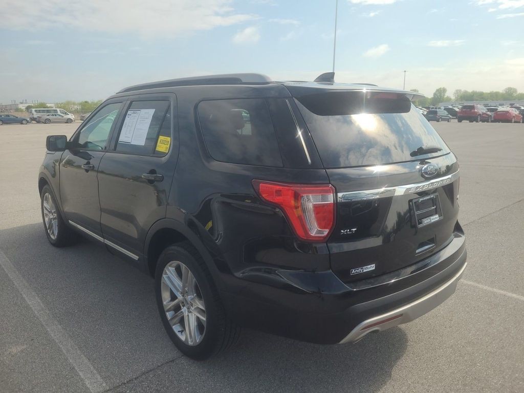 2016 Ford Explorer Image 6