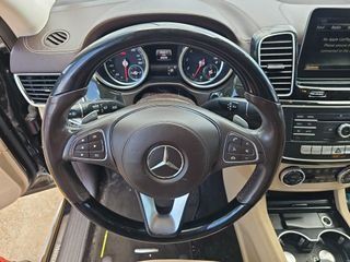2017 Mercedes-Benz GLS-Class Image 9