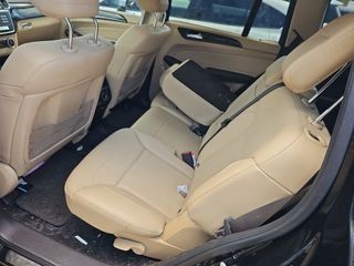 2017 Mercedes-Benz GLS-Class Image 12