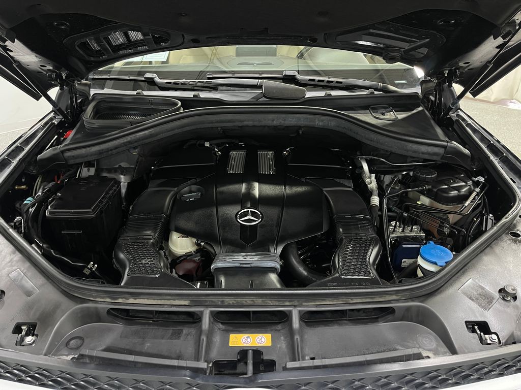 2017 Mercedes-Benz GLS-Class Image 29