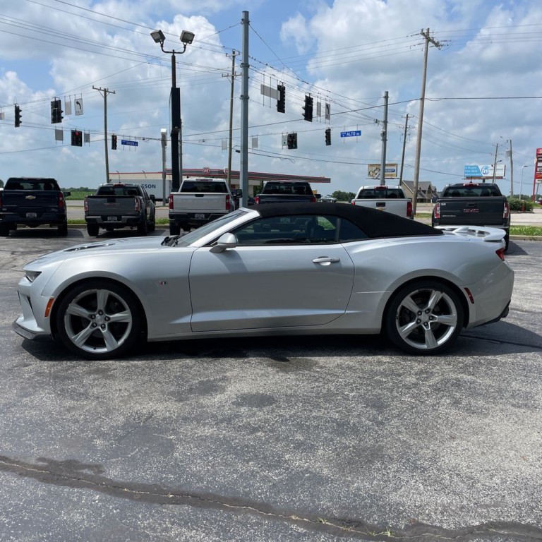 2017 Chevrolet Camaro Image 5
