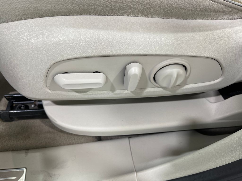 2020 GMC Terrain Image 18