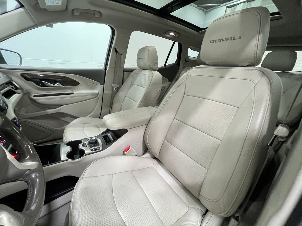 2020 GMC Terrain Image 15