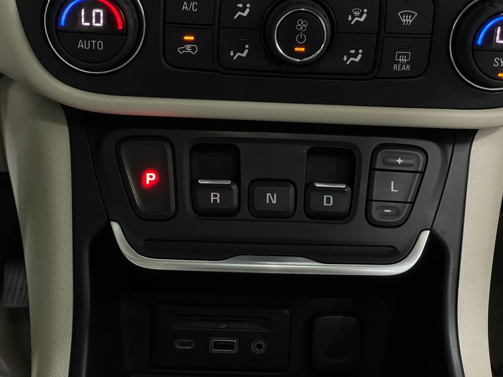 2020 GMC Terrain Image 30