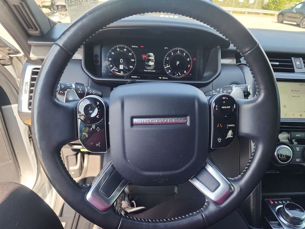 2020 Land Rover Discovery Image 9