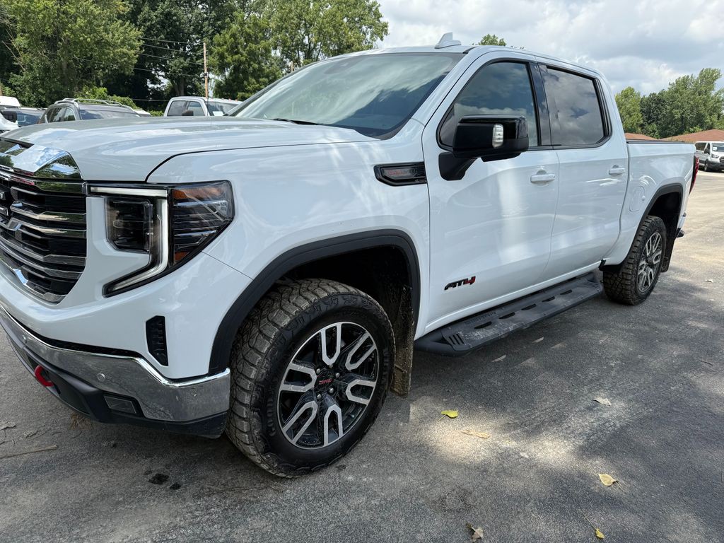 2023 GMC Sierra 1500 Image 3