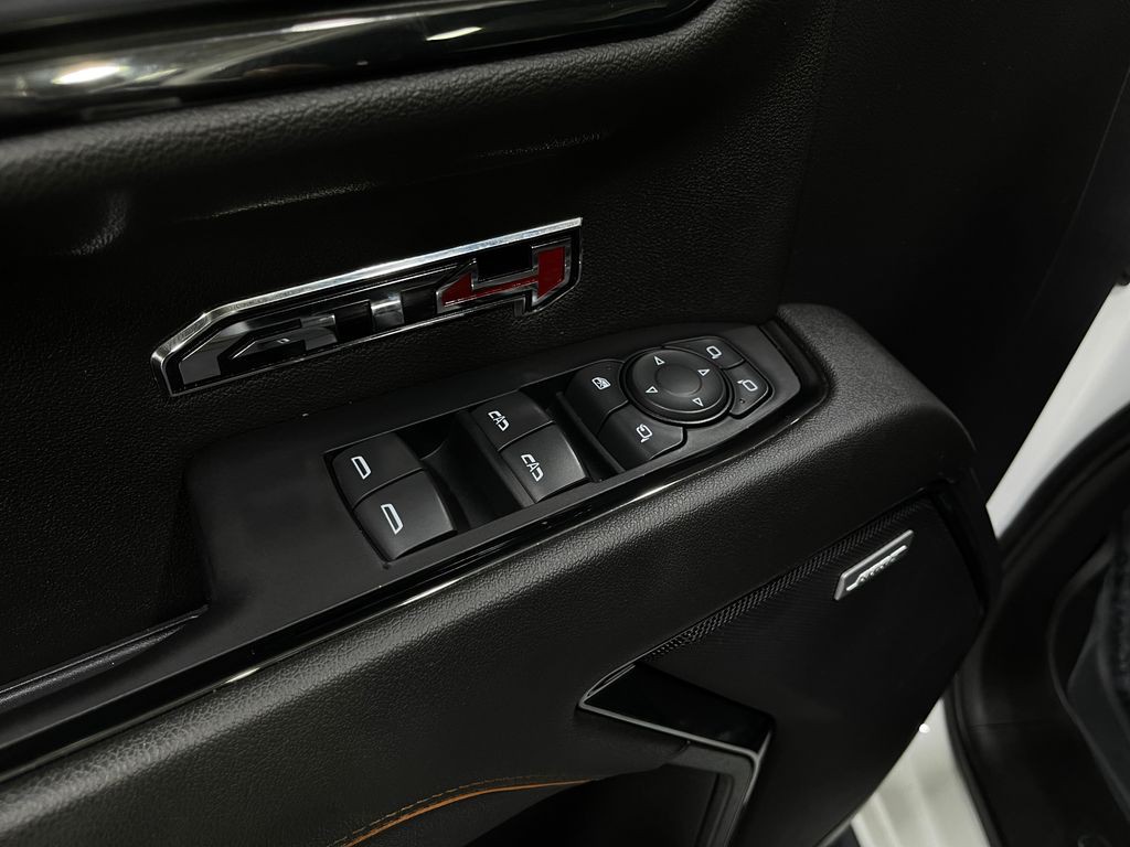 2023 GMC Sierra 1500 Image 16