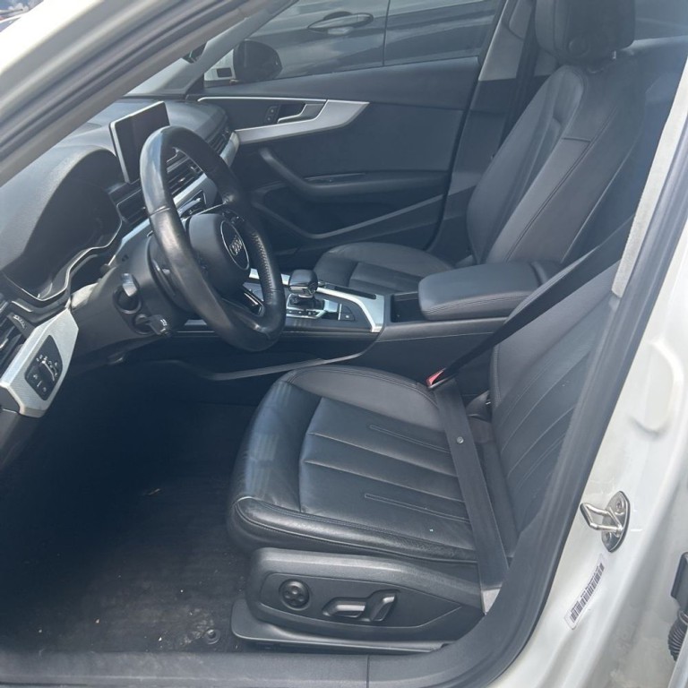 2017 Audi A4 Image 5