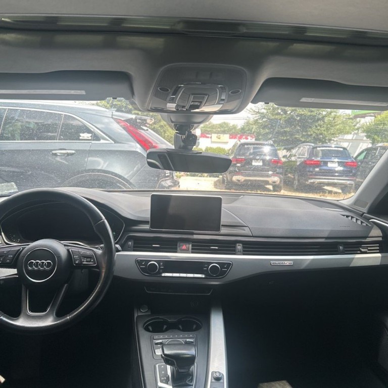 2017 Audi A4 Image 7