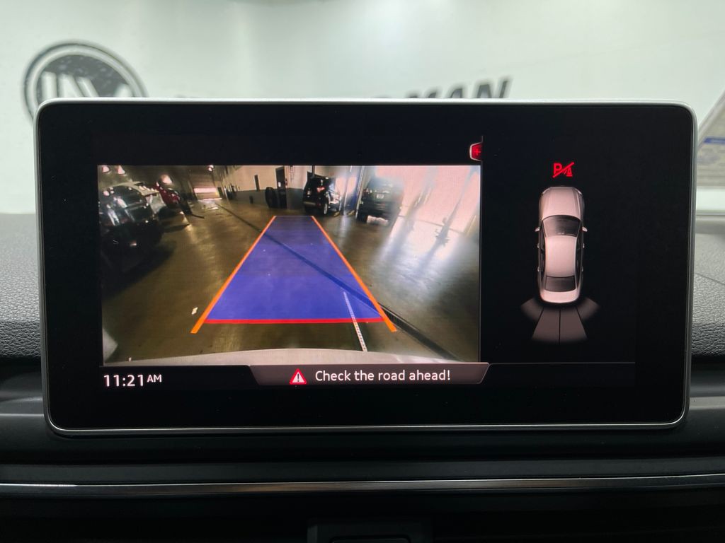 2017 Audi A4 Image 11