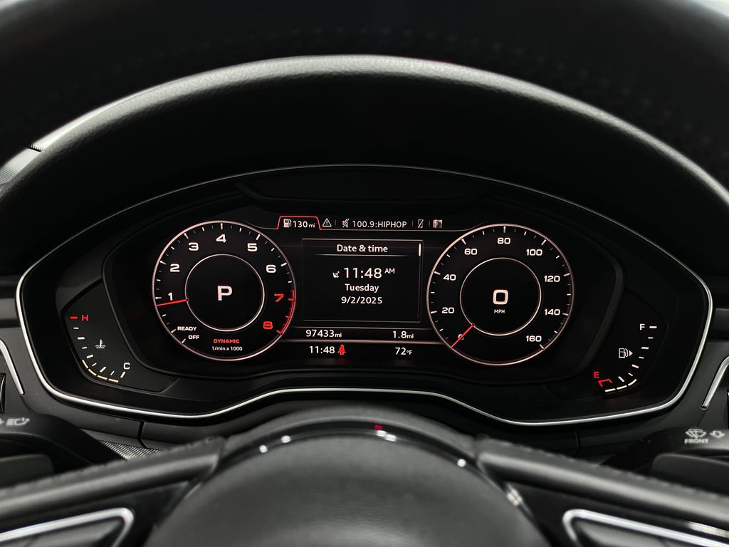2017 Audi A4 Image 24