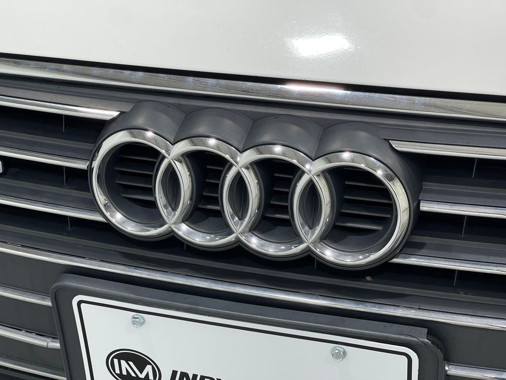 2017 Audi A4 Image 39