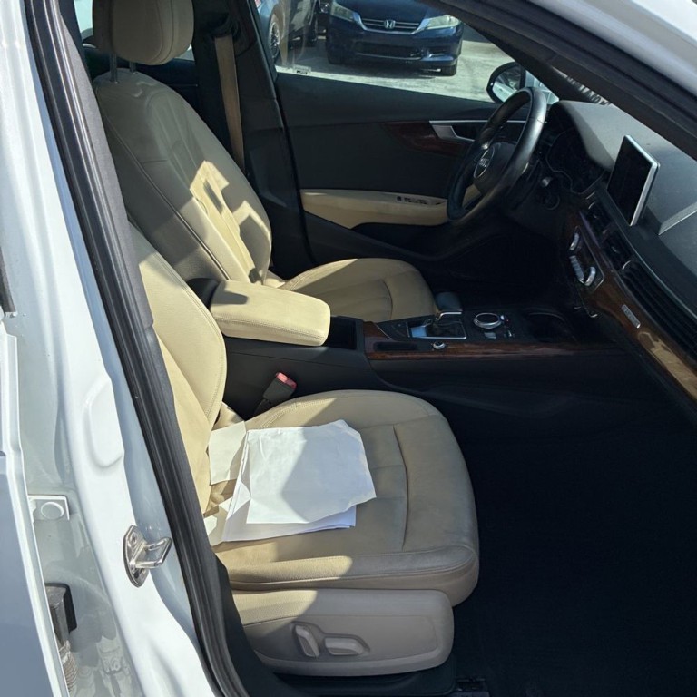 2017 Audi A4 Image 7