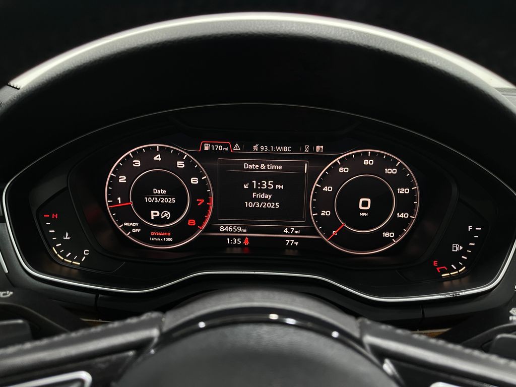 2017 Audi A4 Image 23