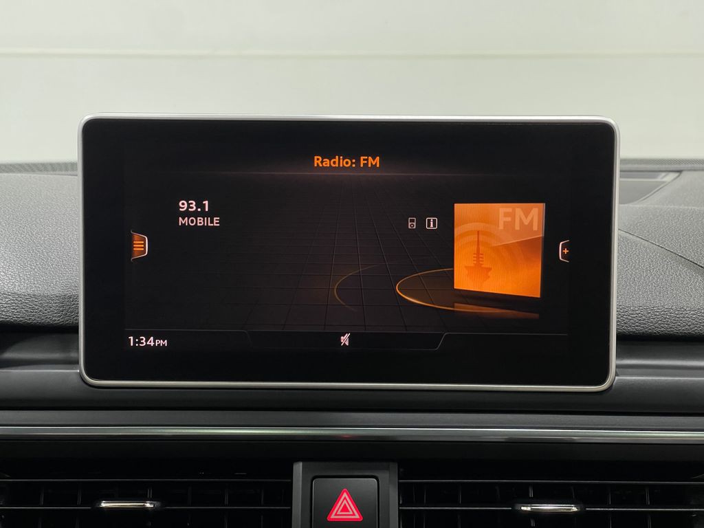 2017 Audi A4 Image 24