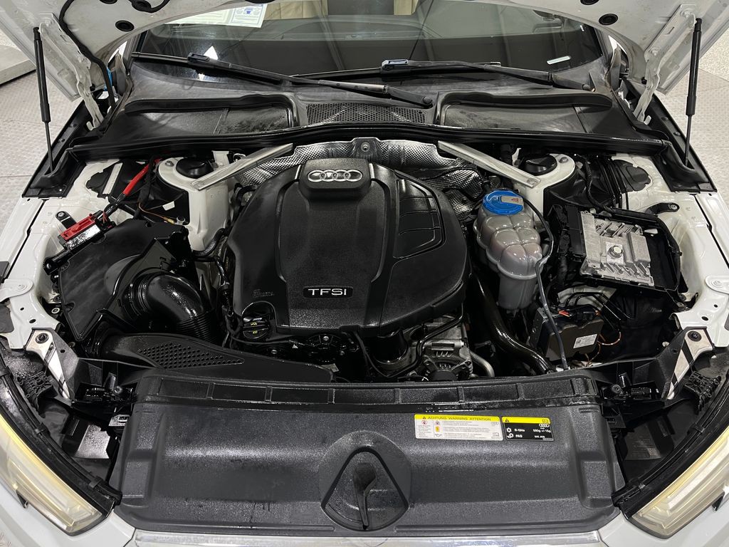 2017 Audi A4 Image 27