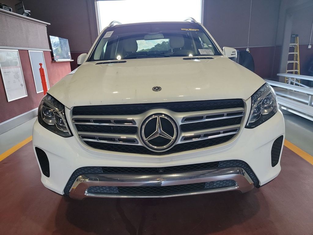 2018 Mercedes-Benz GLS-Class Image 2