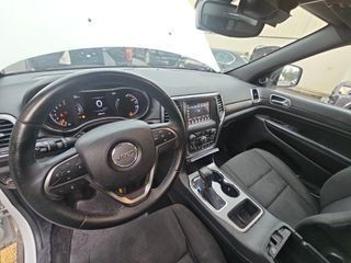 2018 Jeep Grand Cherokee Image 10