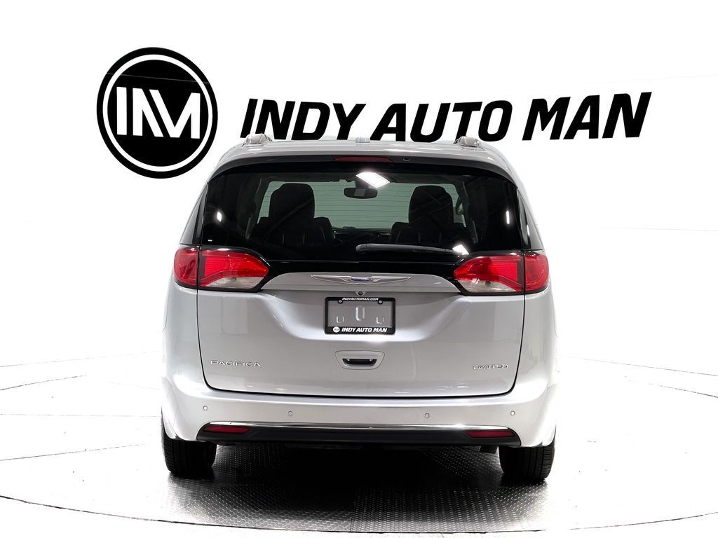 2019 Chrysler Pacifica Image 5