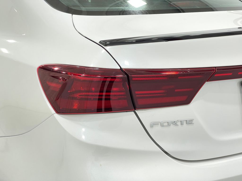 2022 Kia Forte Image 33