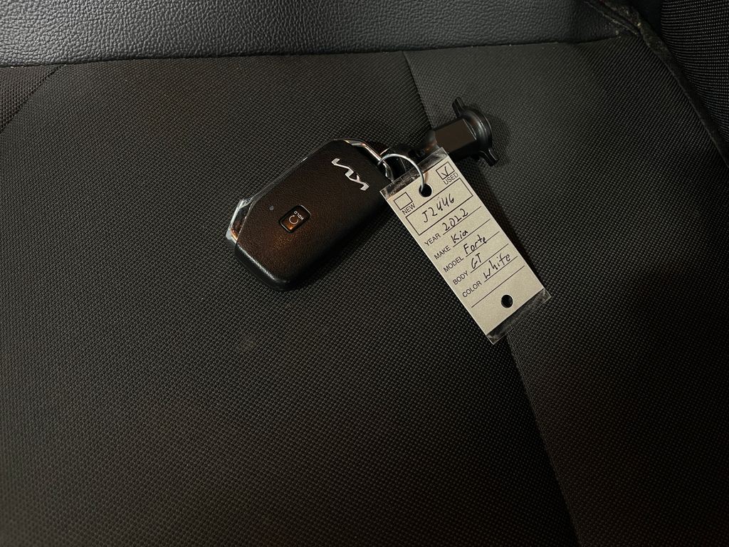 2022 Kia Forte Image 35