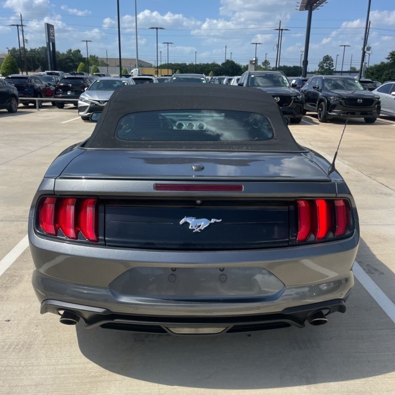 2018 Ford Mustang Image 7