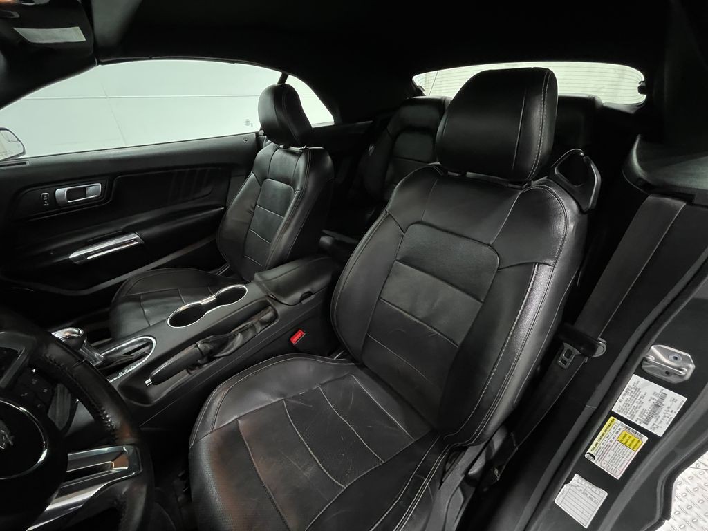 2018 Ford Mustang Image 13