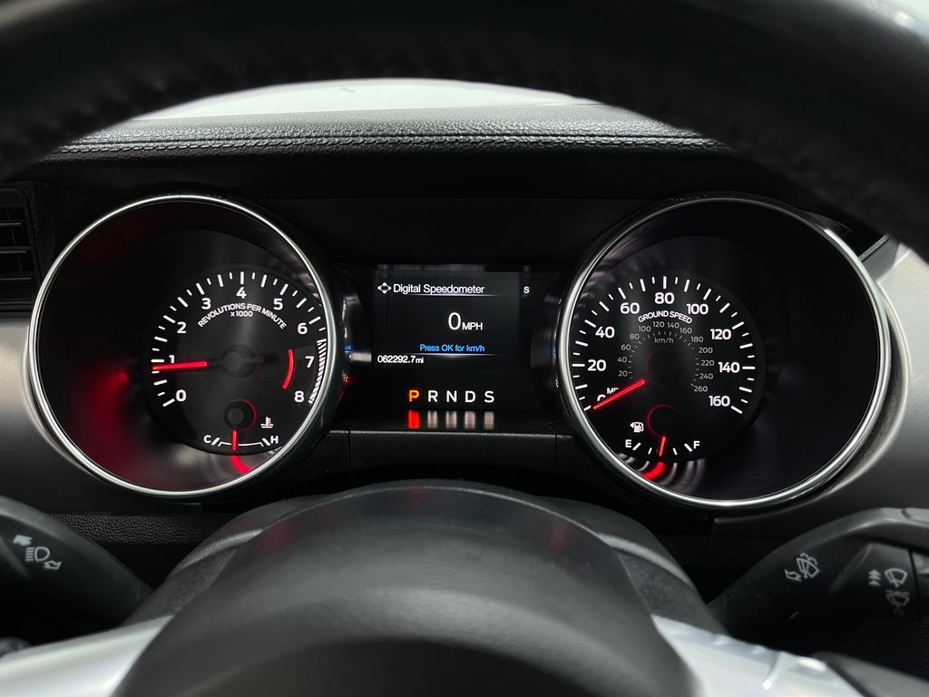 2018 Ford Mustang Image 22