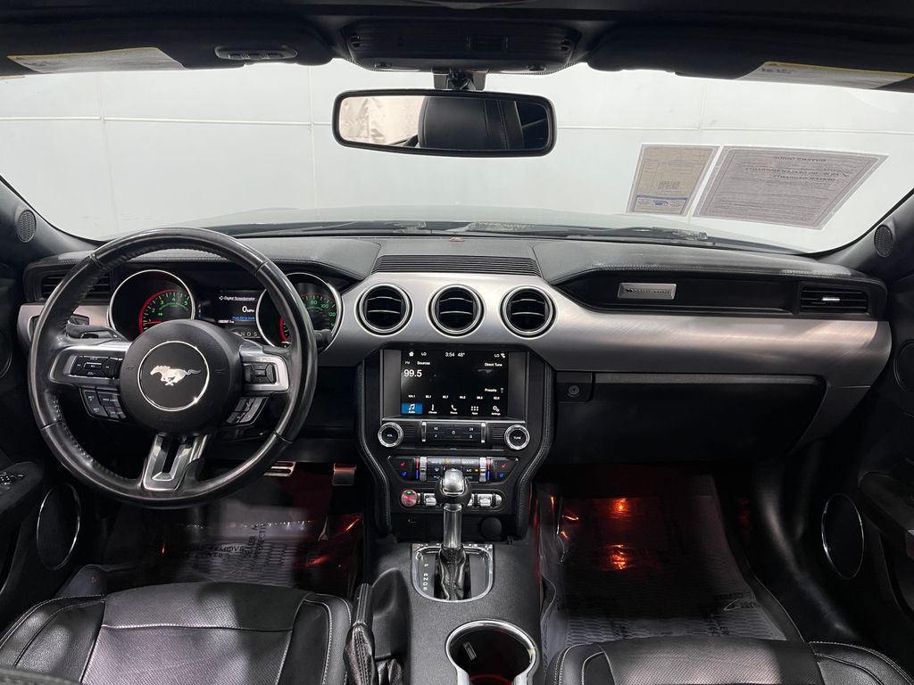 2018 Ford Mustang Image 18